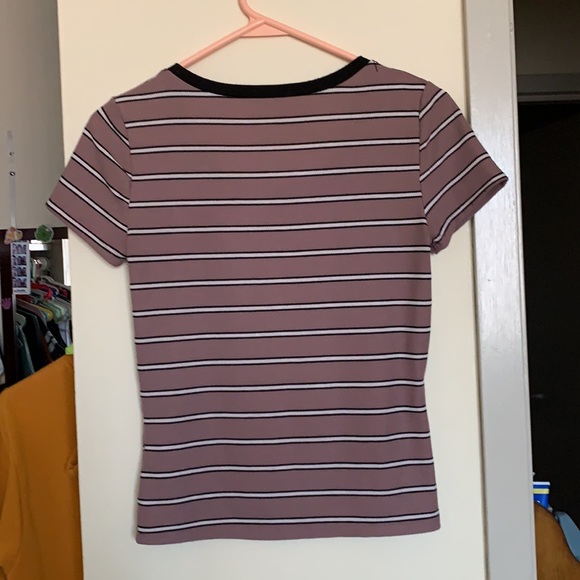 Charlotte Russe Tee - Picture 4 of 4